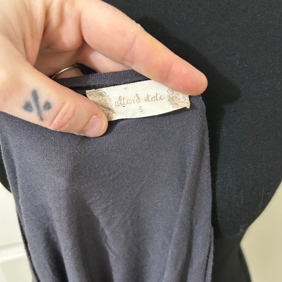 Altar'd State Dark Gray Cropped Graphic Tee Bronx "Forever Music" Size Small - Picture 6 of 6